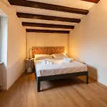 Bed & Breakfast La Finestra Sul Ponte By Postcardsfrom 4*