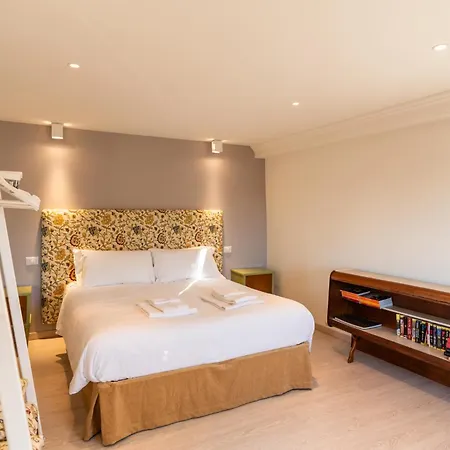 La Finestra Sul Ponte By Postcardsfrom 4*