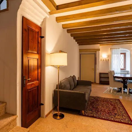 Bed & Breakfast La Finestra Sul Ponte By Postcardsfrom