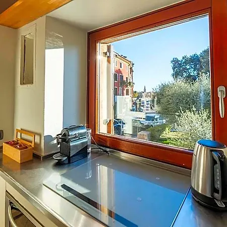 Bed & Breakfast La Finestra Sul Ponte By Postcardsfrom
