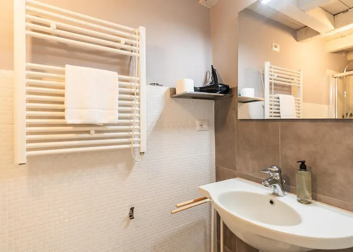 La Finestra Sul Ponte By Postcardsfrom Отель типа 