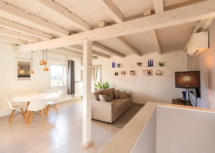 La Finestra Sul Ponte By Postcardsfrom Отель типа 