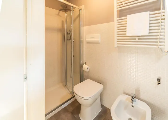 La Finestra Sul Ponte By Postcardsfrom 4* Верона