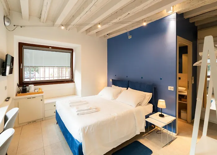 La Finestra Sul Ponte By Postcardsfrom