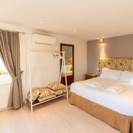 Bed & Breakfast La Finestra Sul Ponte By Postcardsfrom